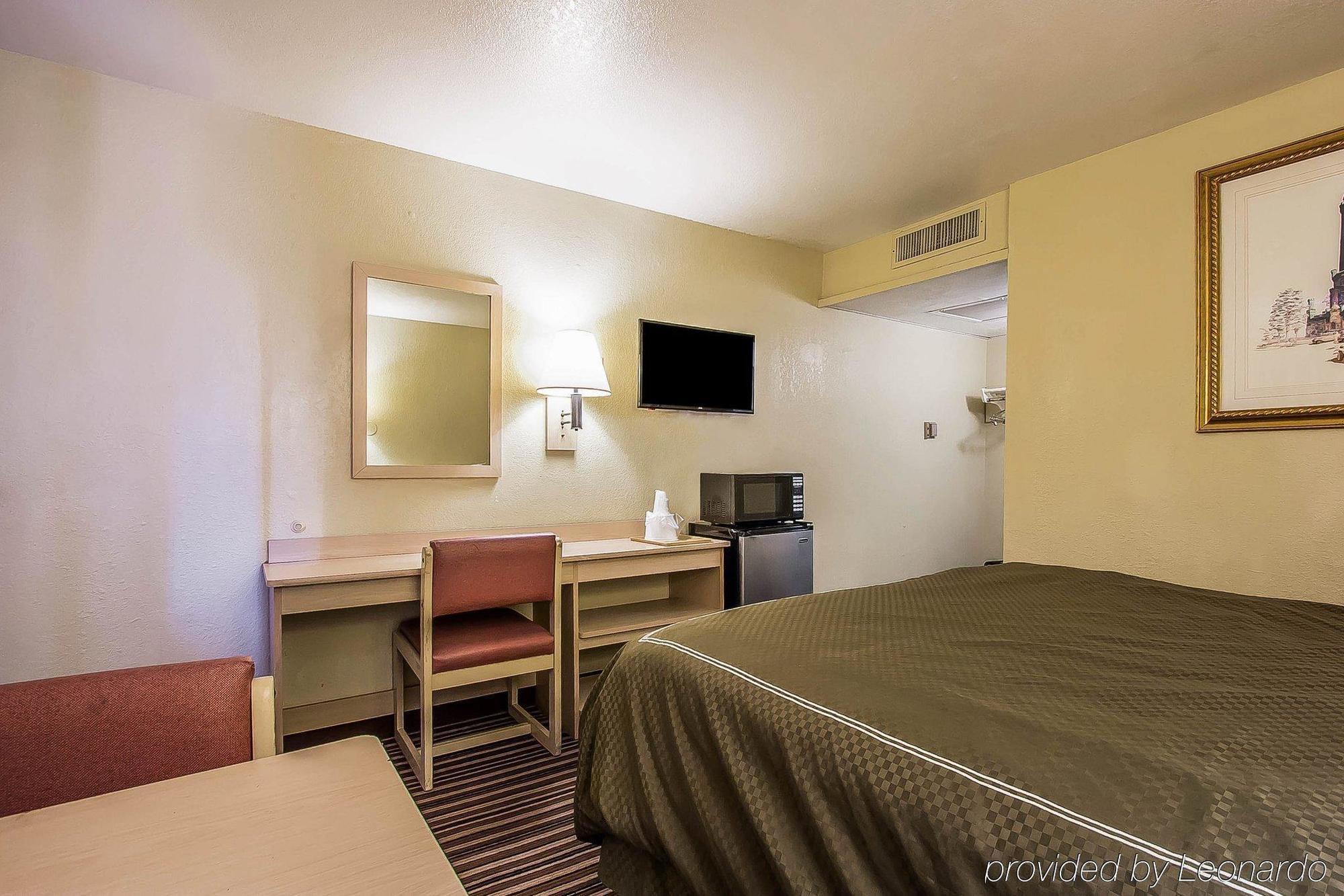 Rodeway Inn Memphis Extérieur photo