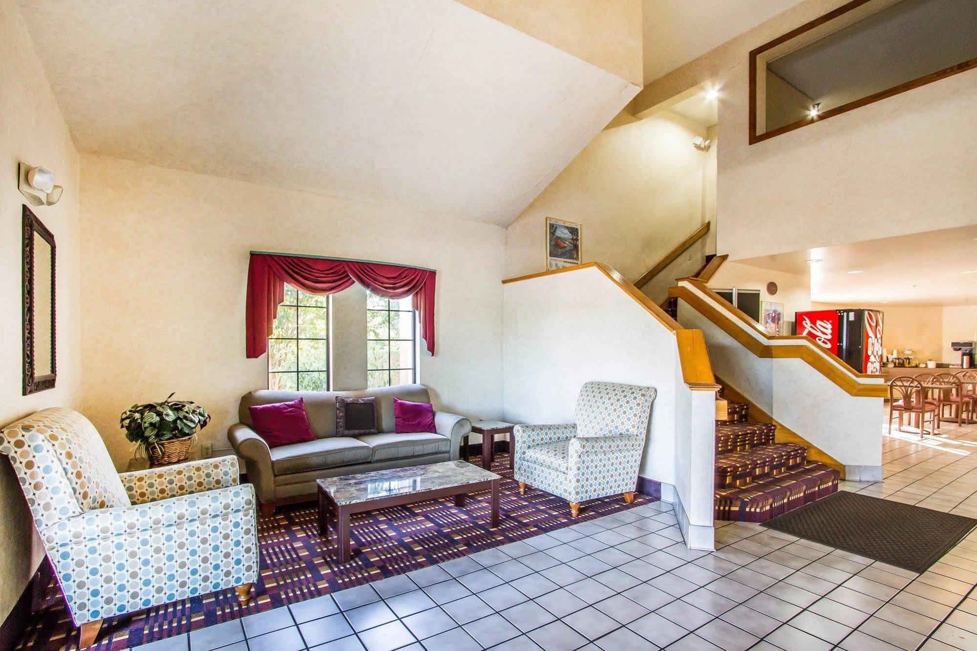 Rodeway Inn Memphis Extérieur photo