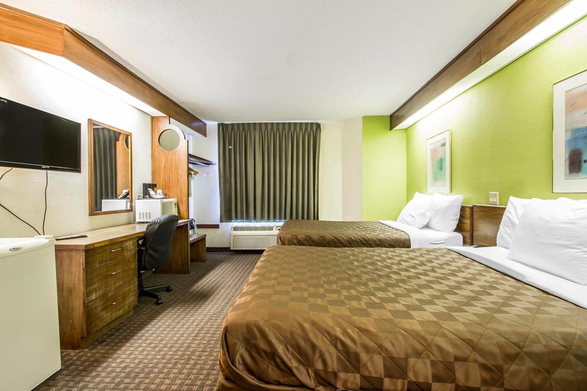 Rodeway Inn Memphis Extérieur photo